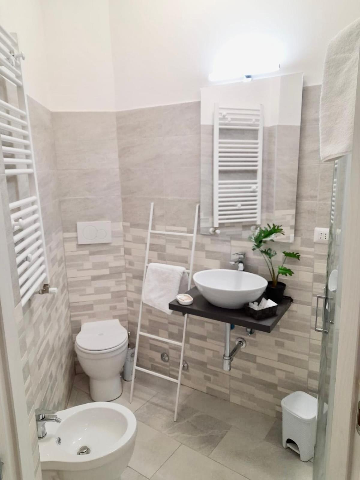 Roma Colosseo Apartment Exterior photo