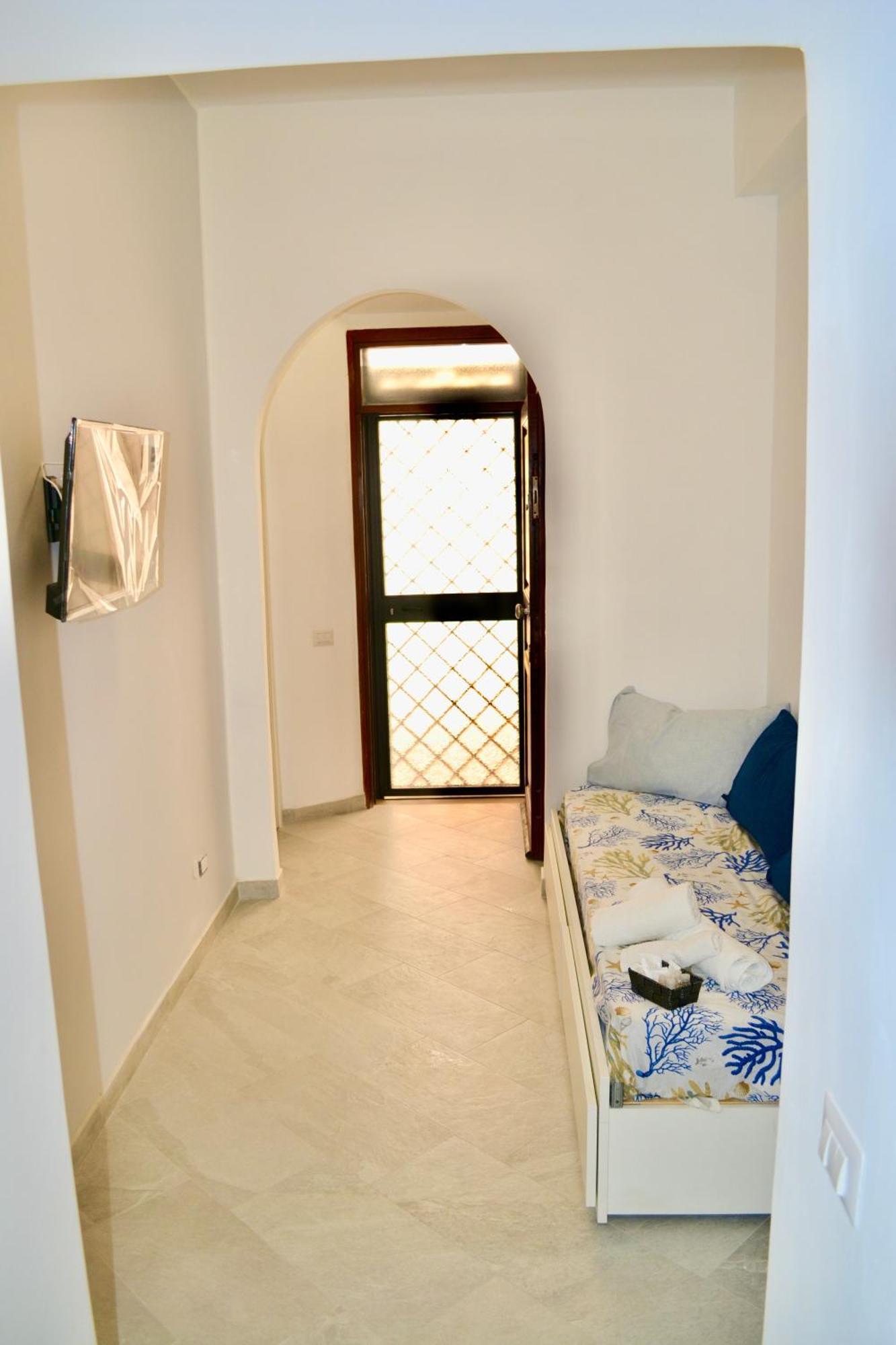 Roma Colosseo Apartment Exterior photo